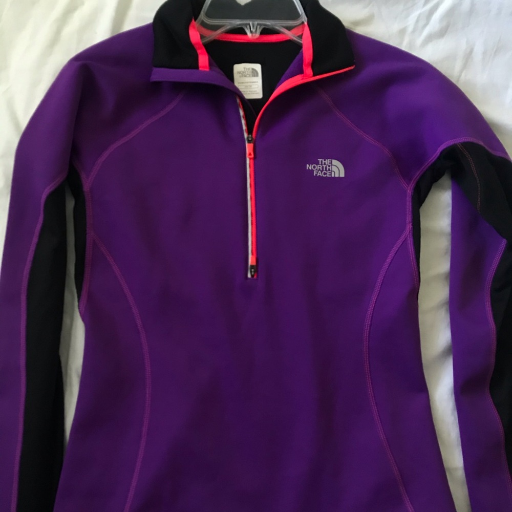 Women’s The North Face fleece